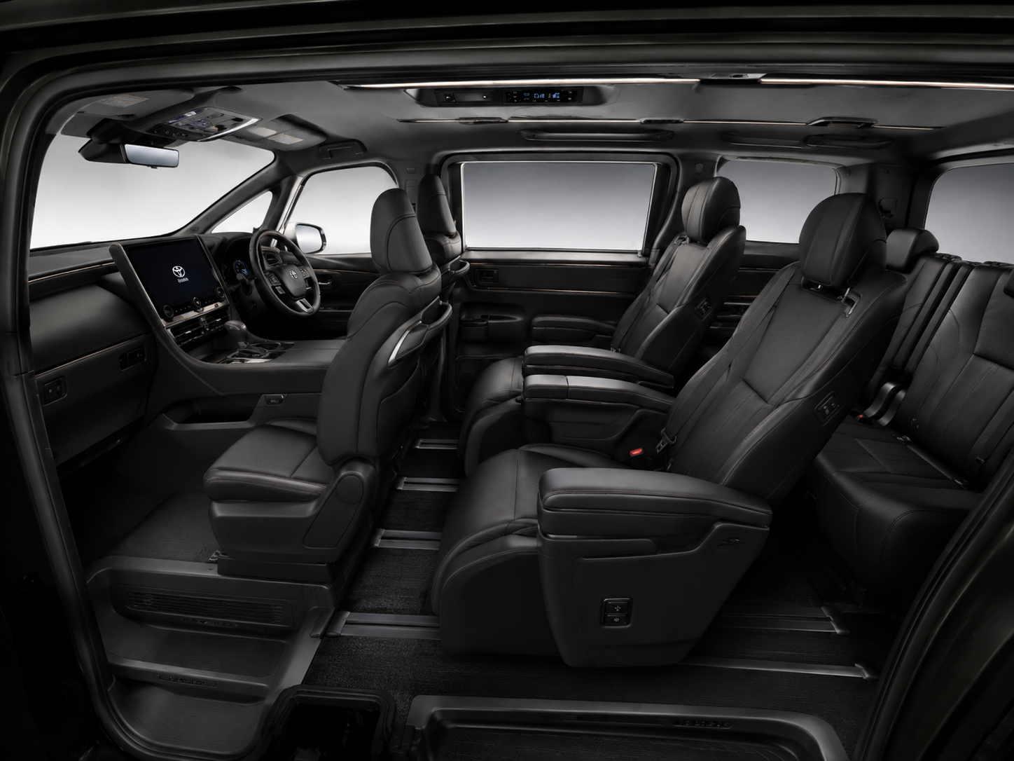 Toyota Alphard / Vellfire interior
